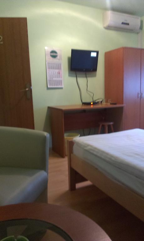 Apartments & Rooms Korzo Slavonski Brod Quarto foto