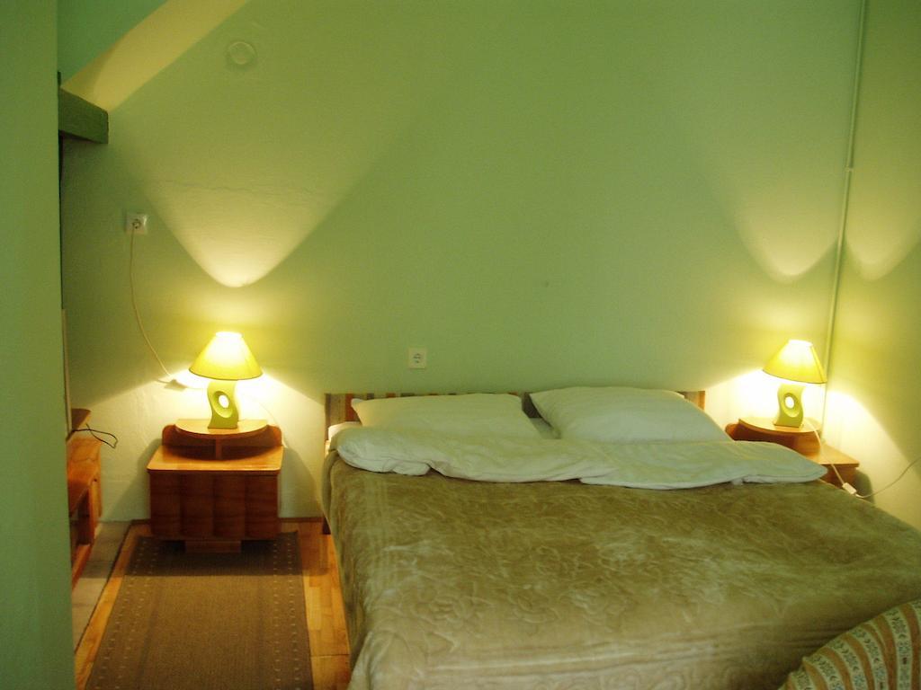 Apartments & Rooms Korzo Slavonski Brod Exterior foto